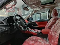 میتسوبیشی پاجیرۆ سپۆرت